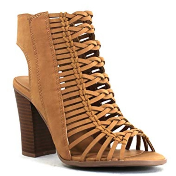 Shoes - 1 LEFT ** Gladiator Heeled Sandal PRICE FIRM
